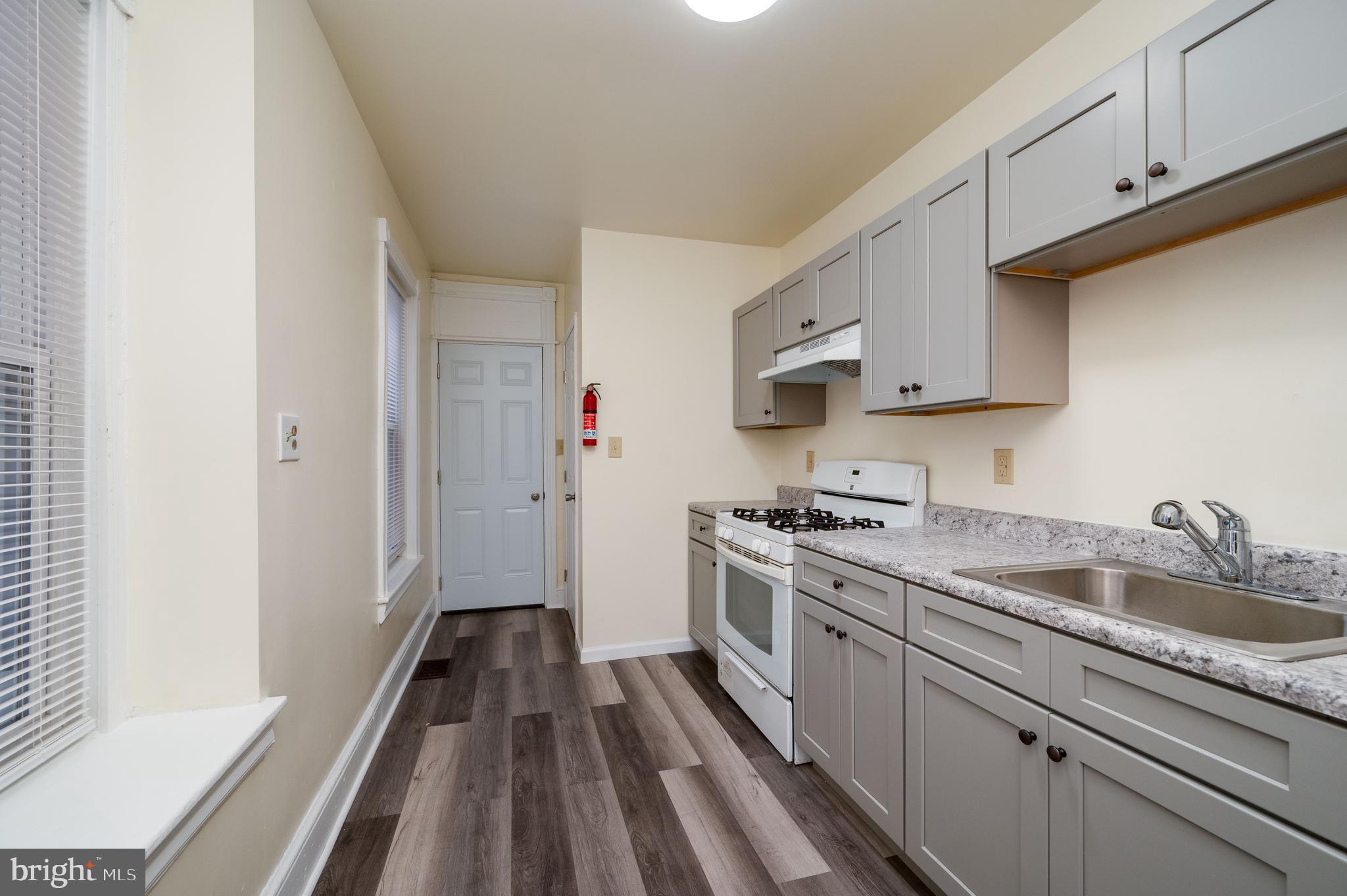 34 Maple Street Reading, PA 19602 - Photo 13 of 36