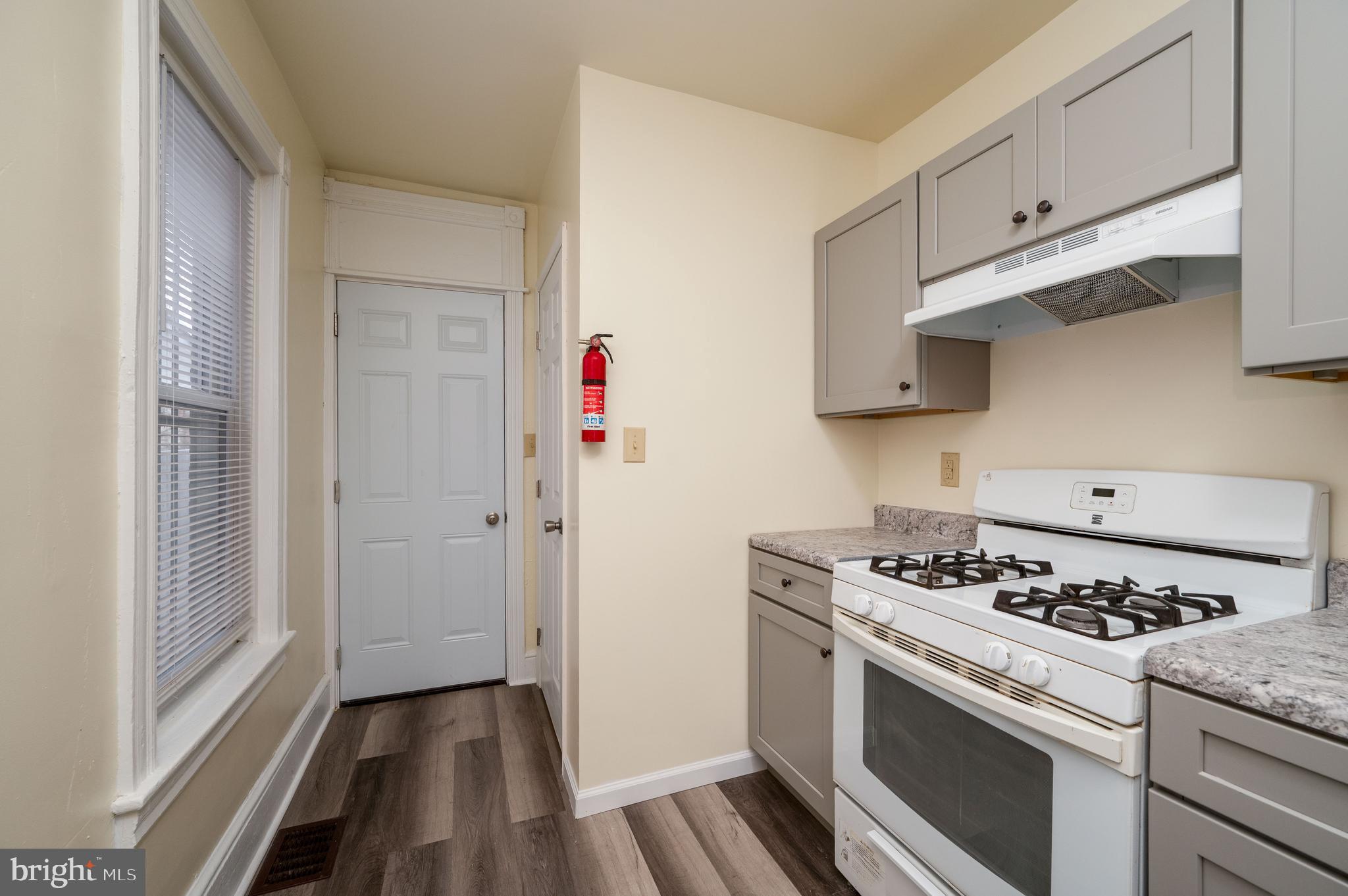 34 Maple Street Reading, PA 19602 - Photo 14 of 36