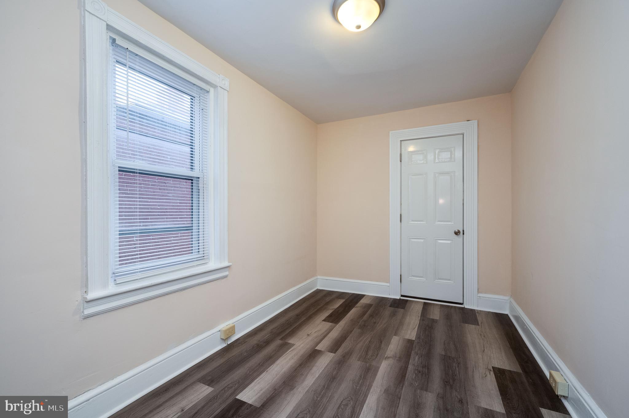 34 Maple Street Reading, PA 19602 - Photo 19 of 36