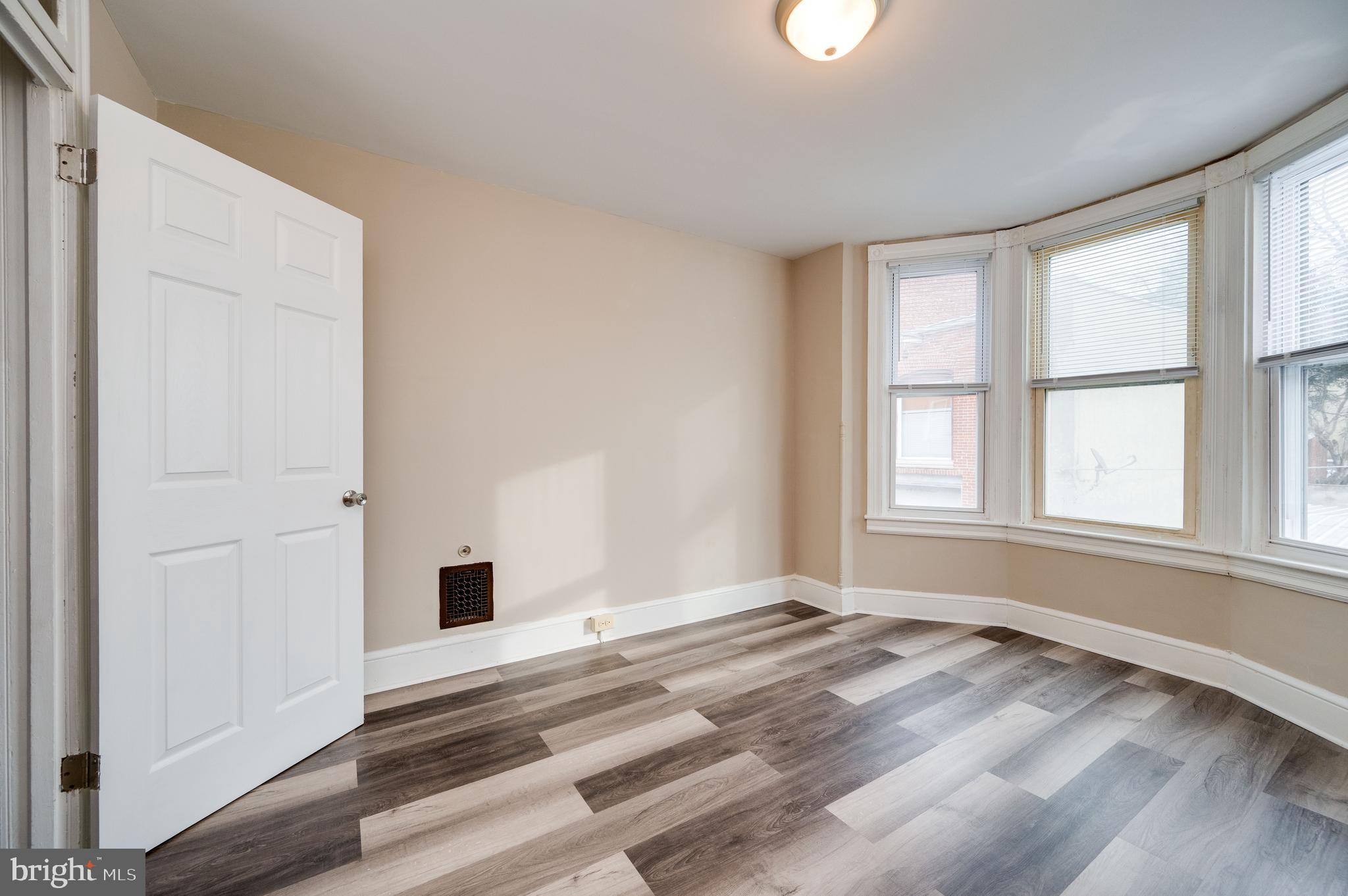 34 Maple Street Reading, PA 19602 - Photo 26 of 36