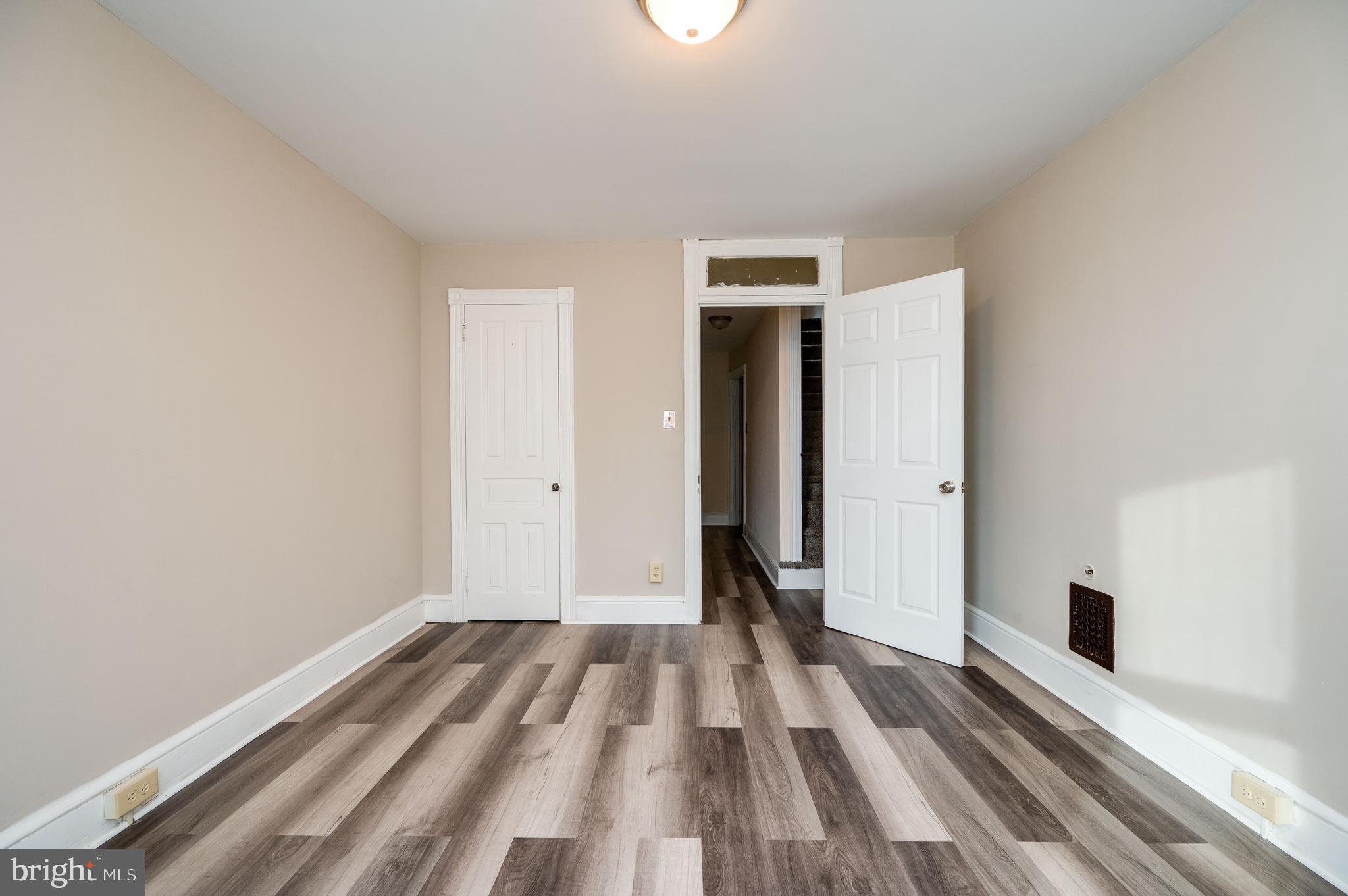 34 Maple Street Reading, PA 19602 - Photo 27 of 36