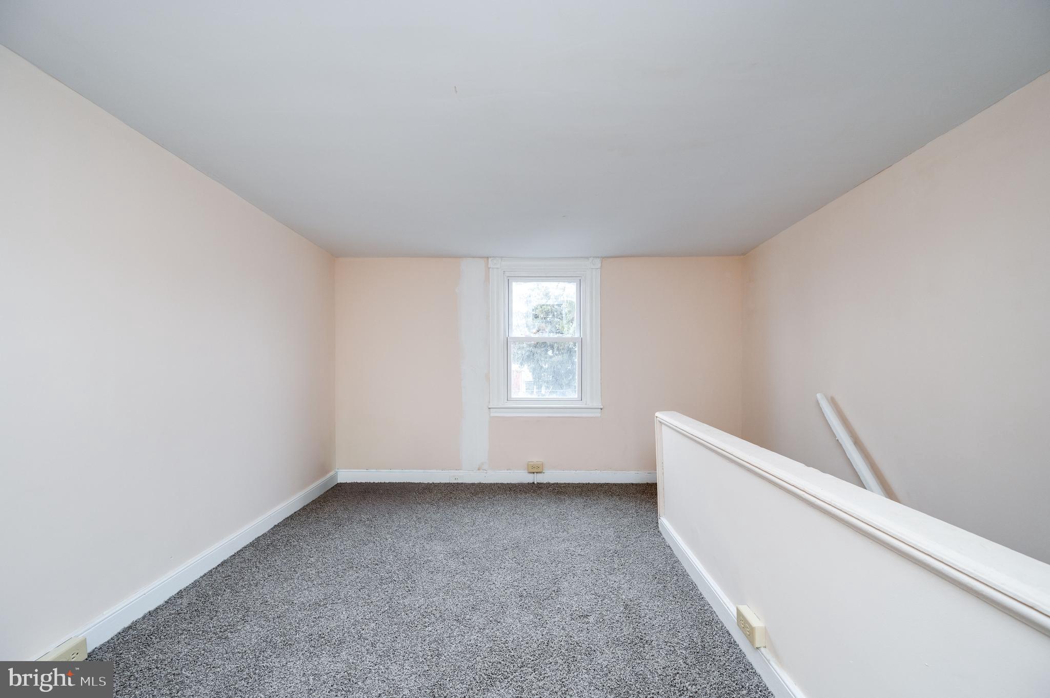 34 Maple Street Reading, PA 19602 - Photo 30 of 36