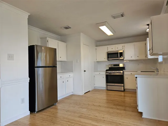 $2,399 | 22610 August Leaf Drive, Tomball, TX 77375