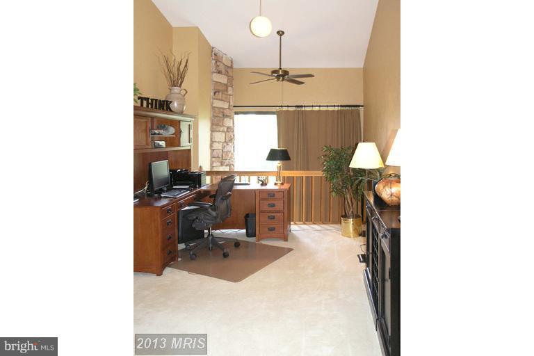 11272 Harbor Court, Unit 11272 Reston, VA 20191 - Photo 19 of 29 Interior (General)