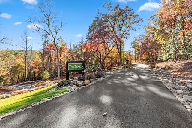 $1,543,360 | 7 River Rock Lane, Blue Ridge, GA 30513