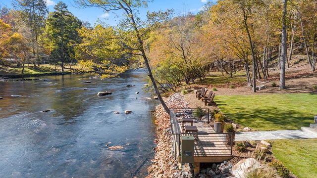 $1,543,360 | 7 River Rock Lane, Blue Ridge, GA 30513