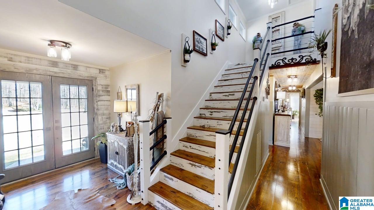900 Shades Cliff Road Jasper, AL 35504 - Photo 37 of 60