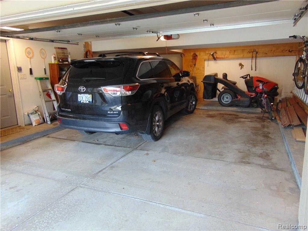 2700 Mohawk Lane Rochester Hills, MI 48306 - Photo 60 of 83