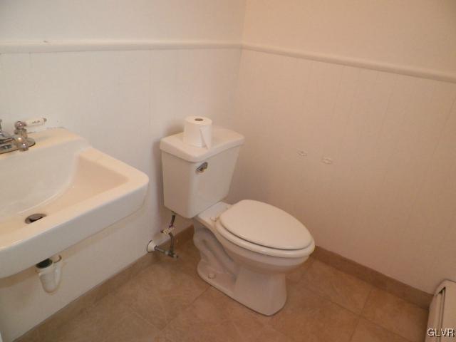 8819 Bluejay Road Kempton, PA 19529 - Photo 5 of 36 Gallery Image 5
