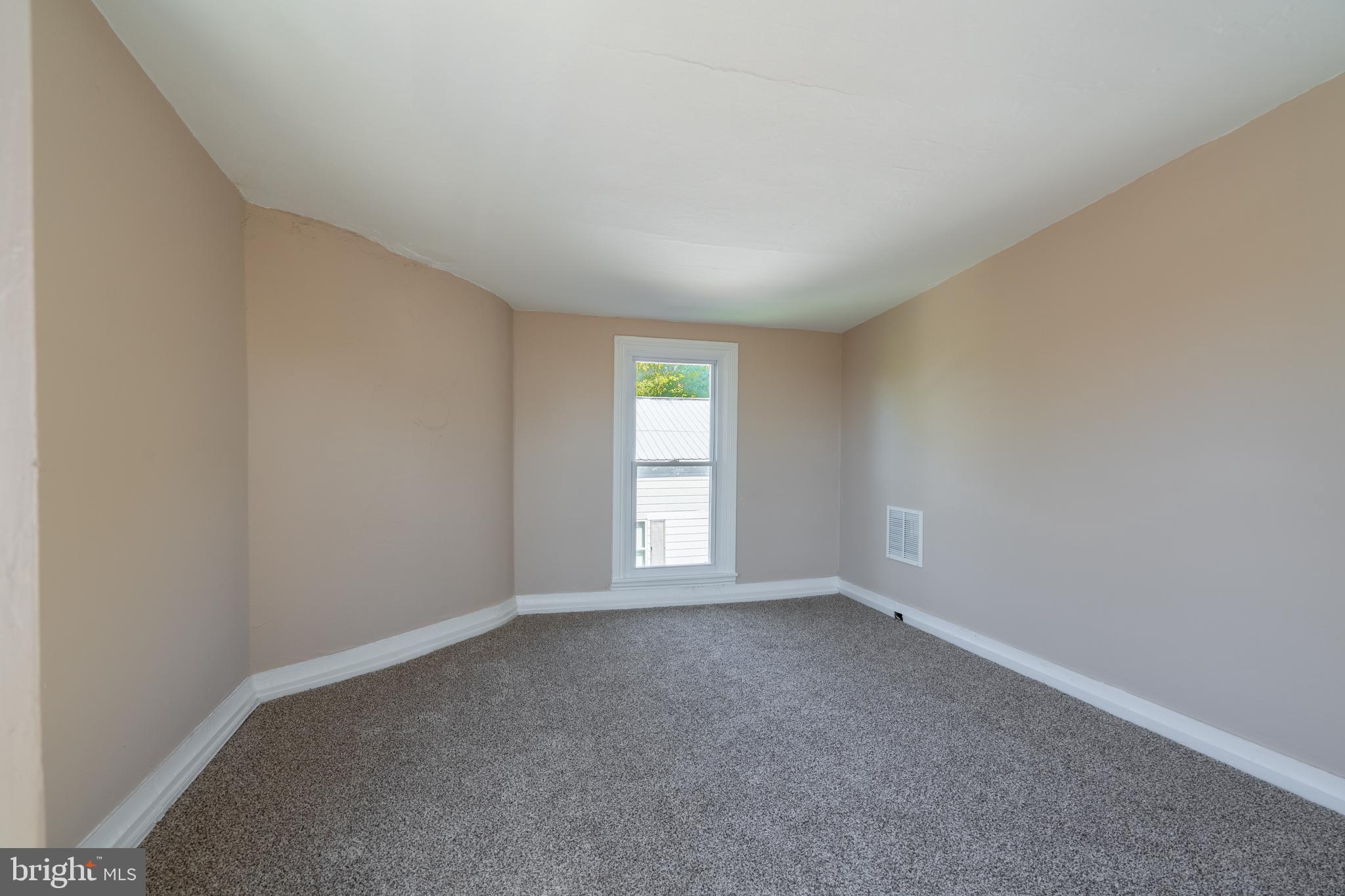 8 Hunter Forge Road Barto, PA 19504 - Photo 15 of 32 Gallery Image 15