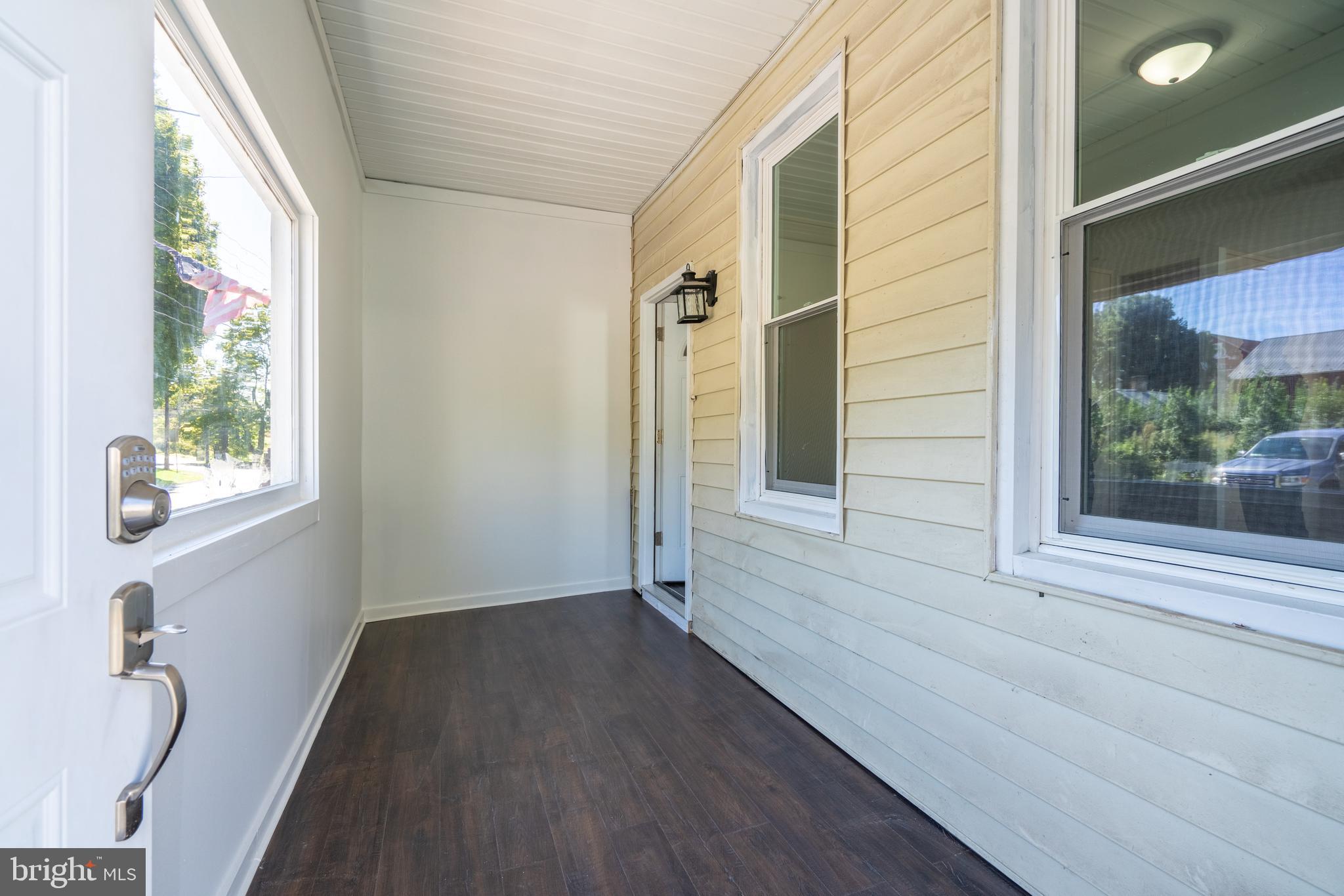 8 Hunter Forge Road Barto, PA 19504 - Photo 3 of 32 Gallery Image 3