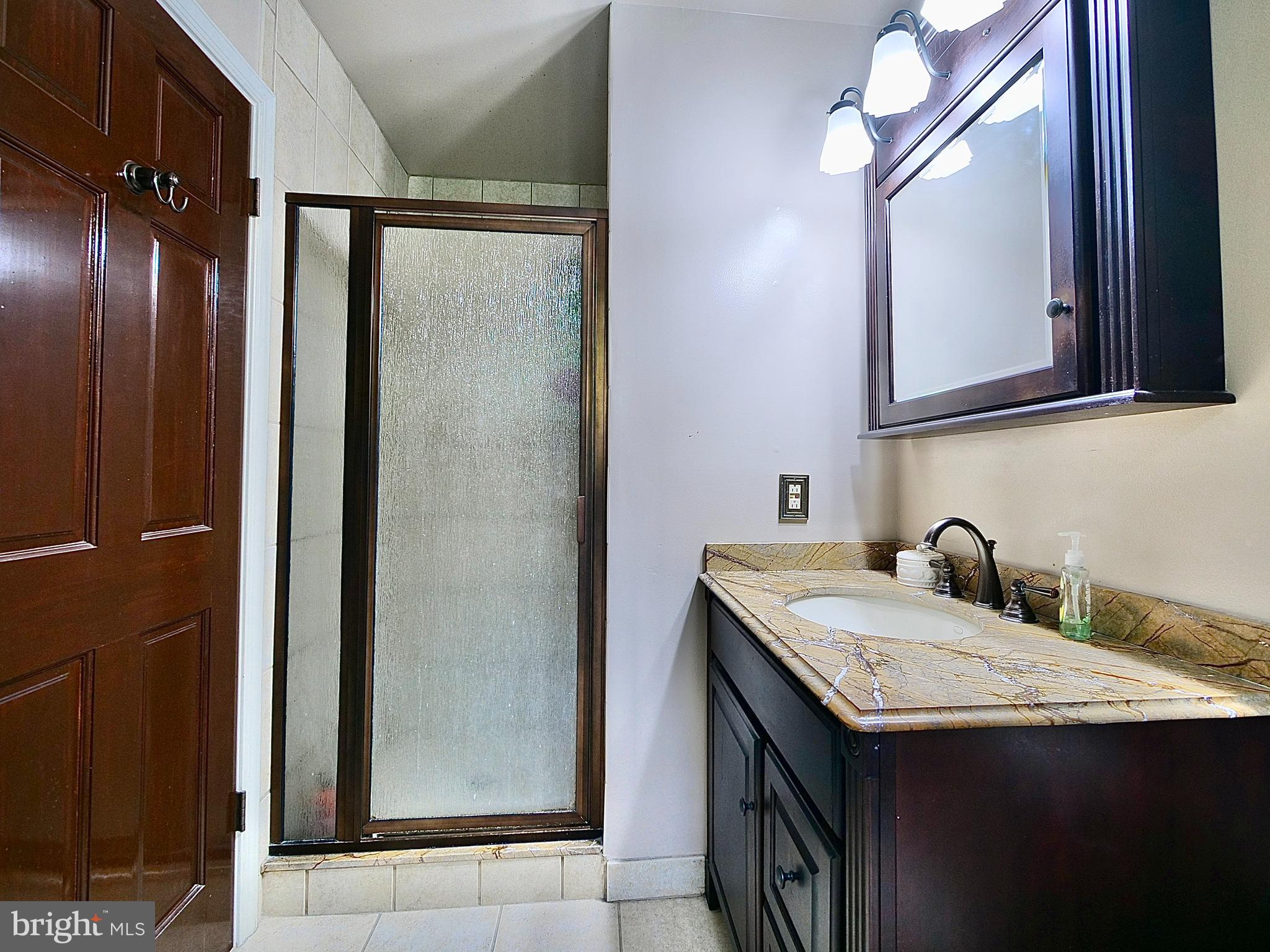 143 Belmont Drive Boothwyn, PA 19061 - Photo 17 of 47 Gallery Image 17