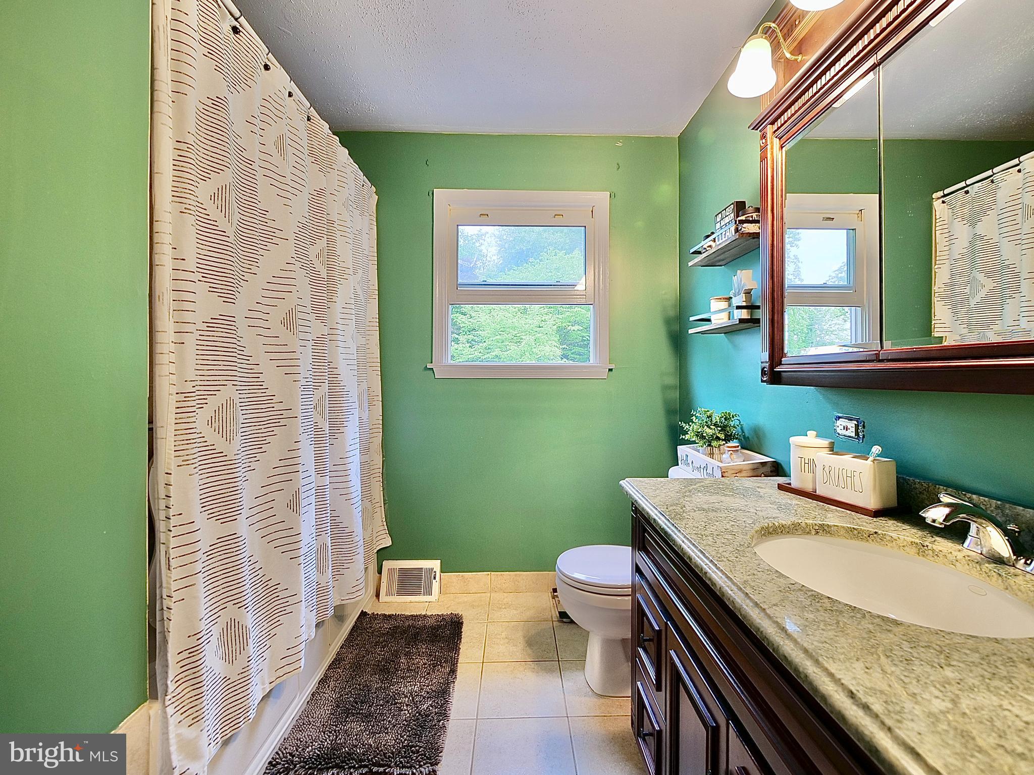 143 Belmont Drive Boothwyn, PA 19061 - Photo 25 of 47 Gallery Image 25