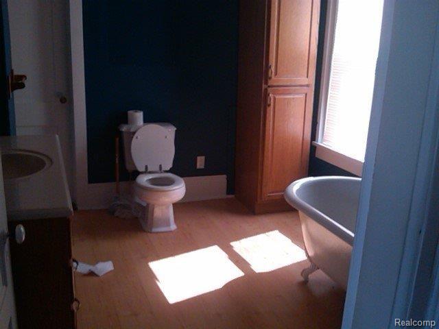8591 Stone Road Monroe, MI 48162 - Photo 4 of 8 bathroom