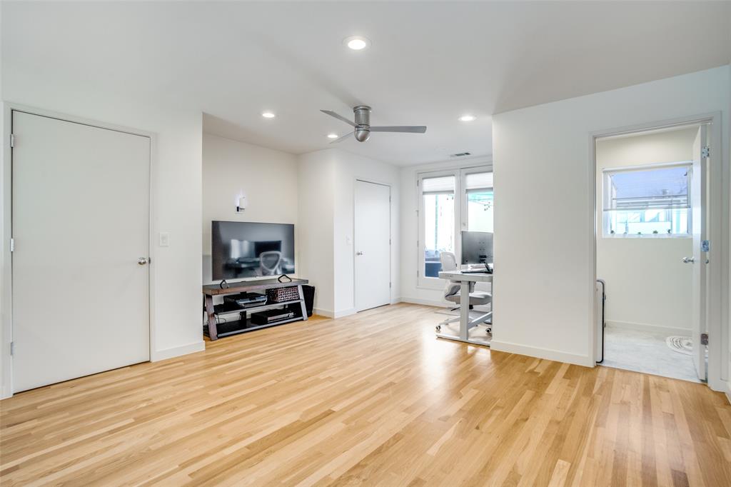 3340 Miro Place Dallas, TX 75204 - Photo 19 of 23