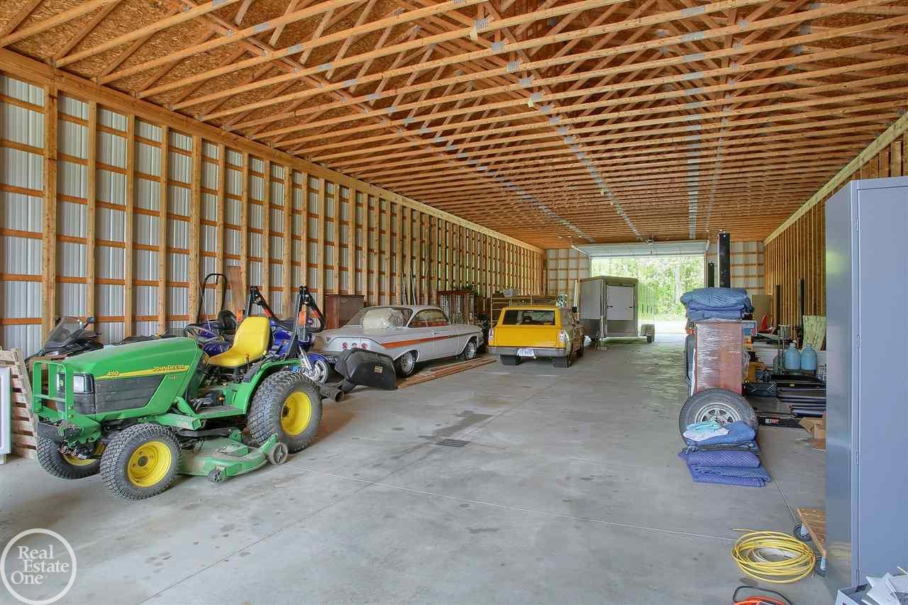 311 Townsend Road Leonard, MI 48367 - Photo 90 of 91 31381776-90.JPG