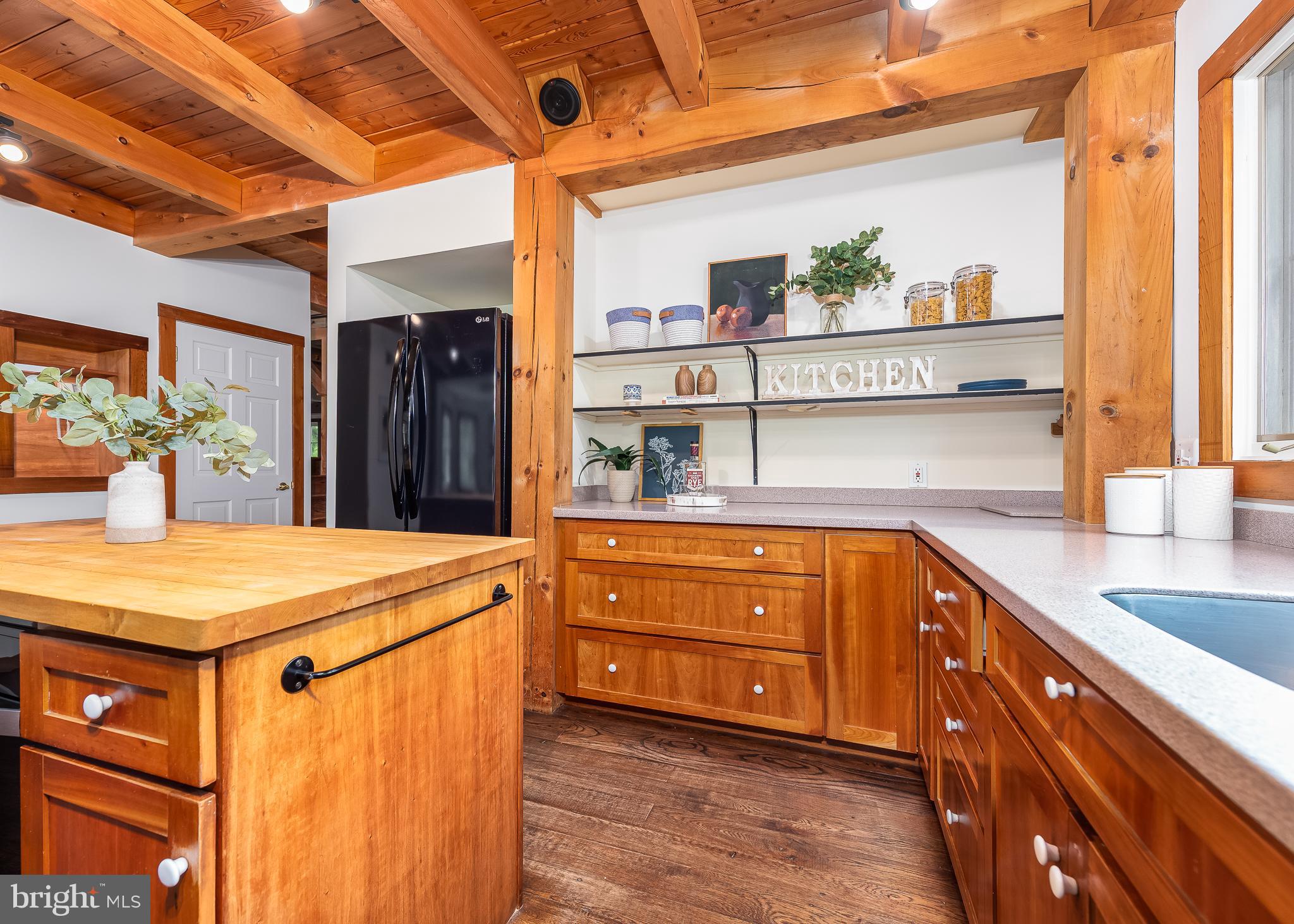 1300 Parrs Ridge Drive Spencerville, MD 20868 - Photo 10 of 73 Kitchen