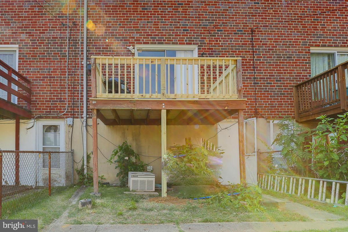 615 Charraway Road Baltimore, MD 21229 - Photo 17 of 24 Exterior (Rear)