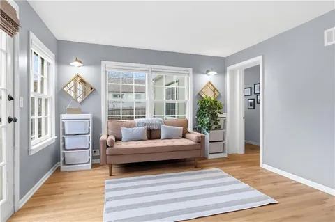 $407,000 | 5327 Rosewood Street, Roeland Park, KS 66205