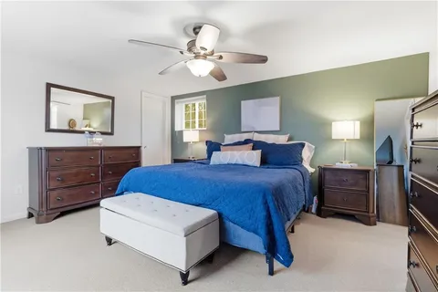 $407,000 | 5327 Rosewood Street, Roeland Park, KS 66205