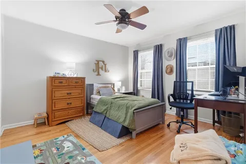 $407,000 | 5327 Rosewood Street, Roeland Park, KS 66205