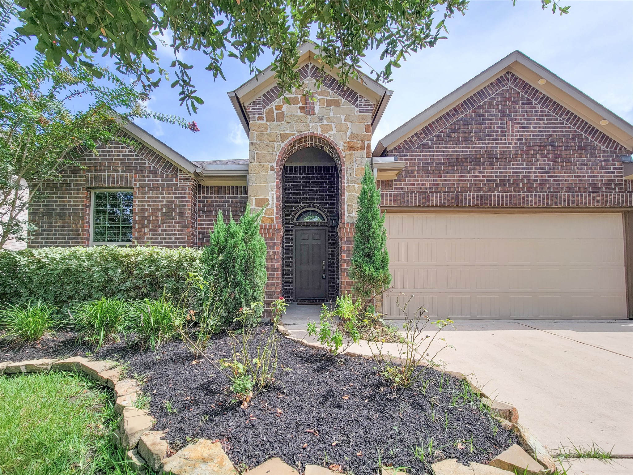 9718 Justin Ridge Lane Humble, TX 77396 - Photo 1 of 40 Gallery Image 1