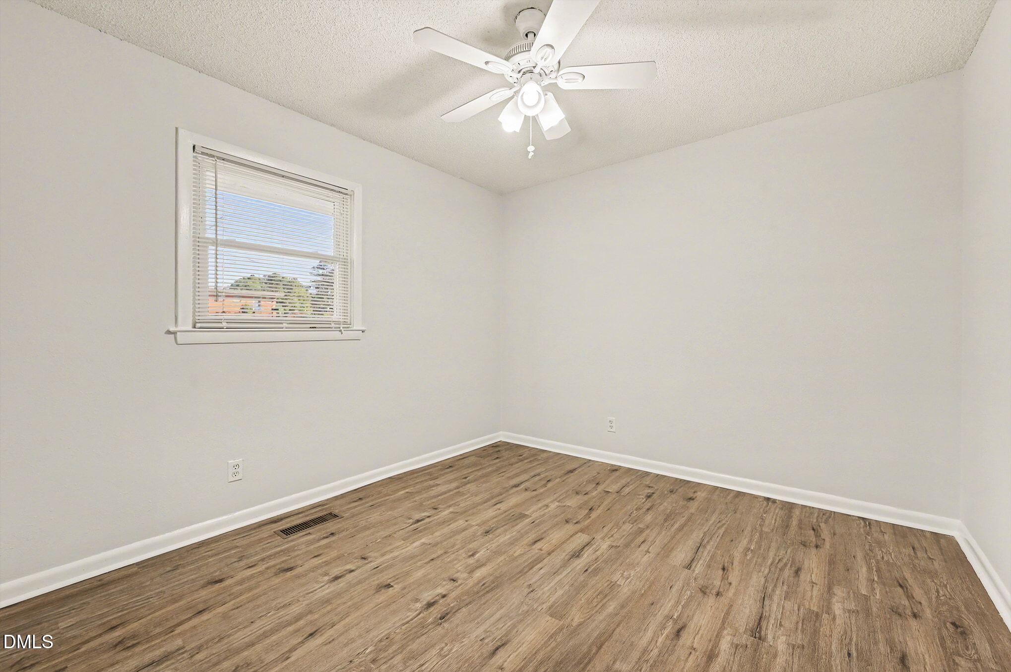 512 Bashford Road Raleigh, NC 27606 - Photo 14 of 37 012_dsc_2751_396