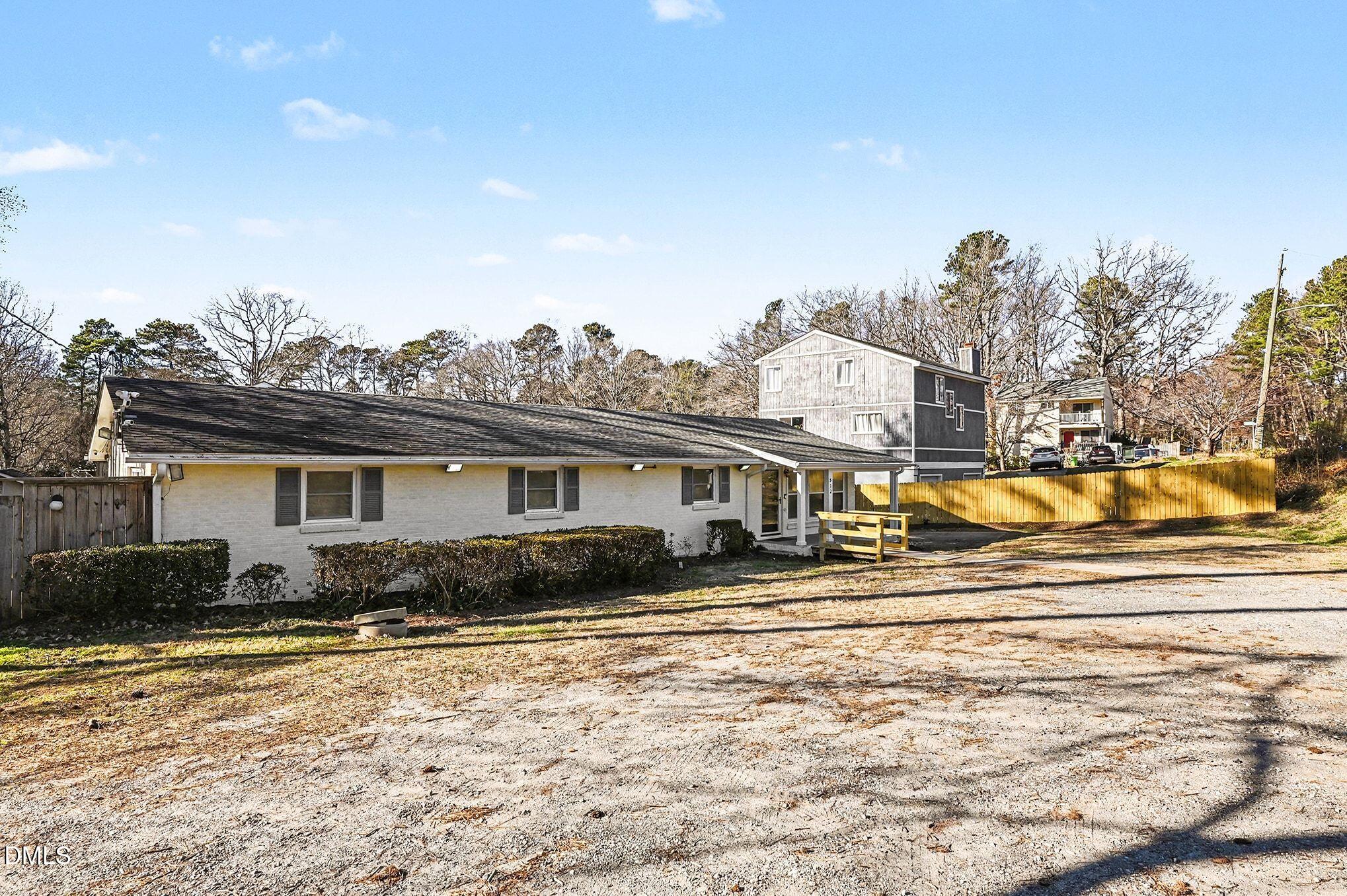 512 Bashford Road Raleigh, NC 27606 - Photo 5 of 37 005_dsc_2729_467