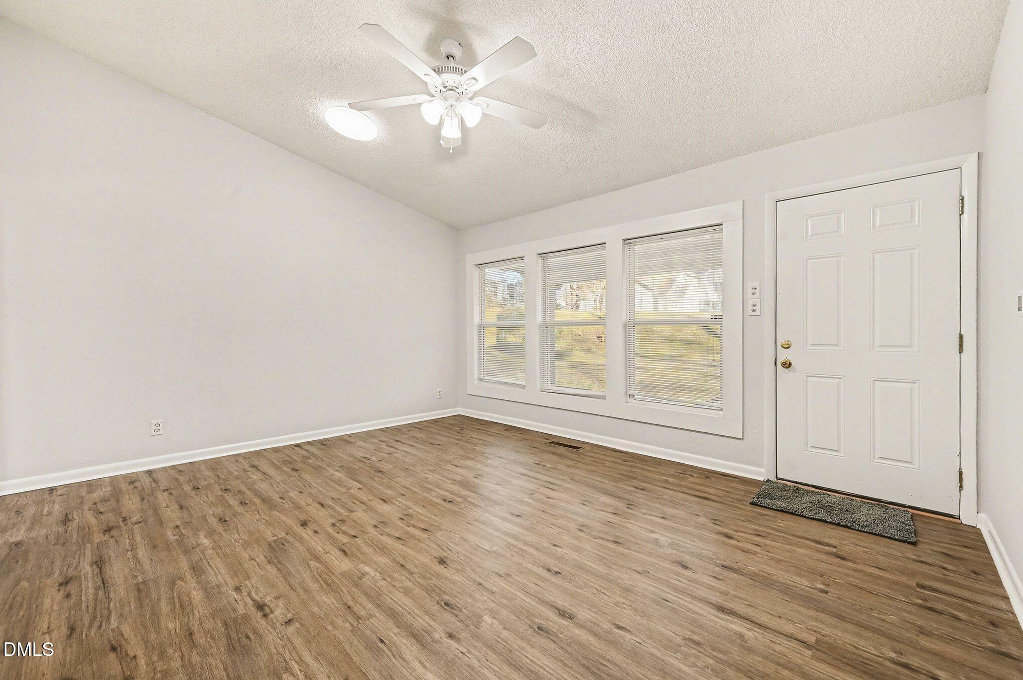 512 Bashford Road Raleigh, NC 27606 - Photo 8 of 37 008_dsc_2767_718