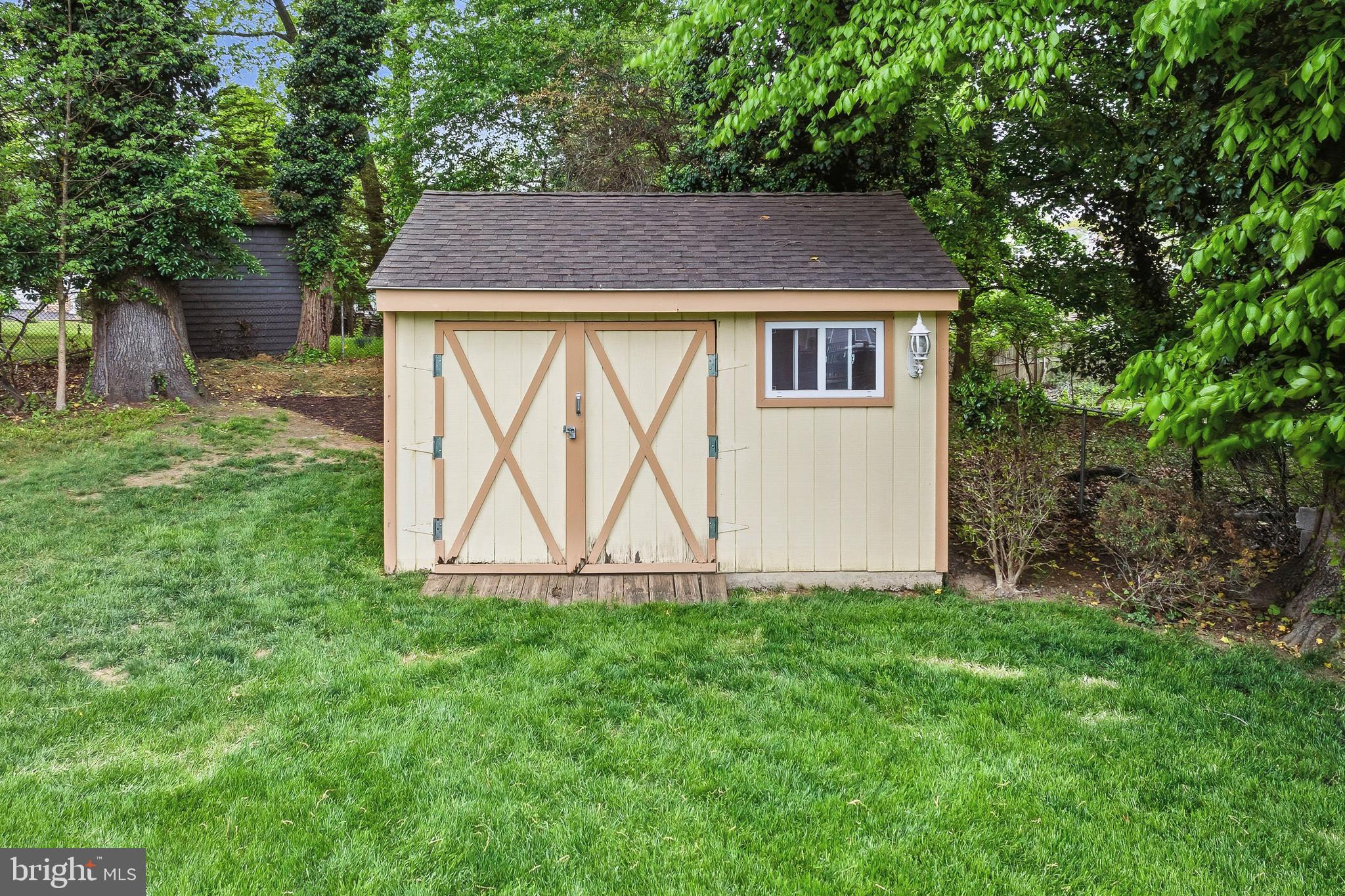 304 Carolee Circle Springfield, PA 19064 - Photo 6 of 29