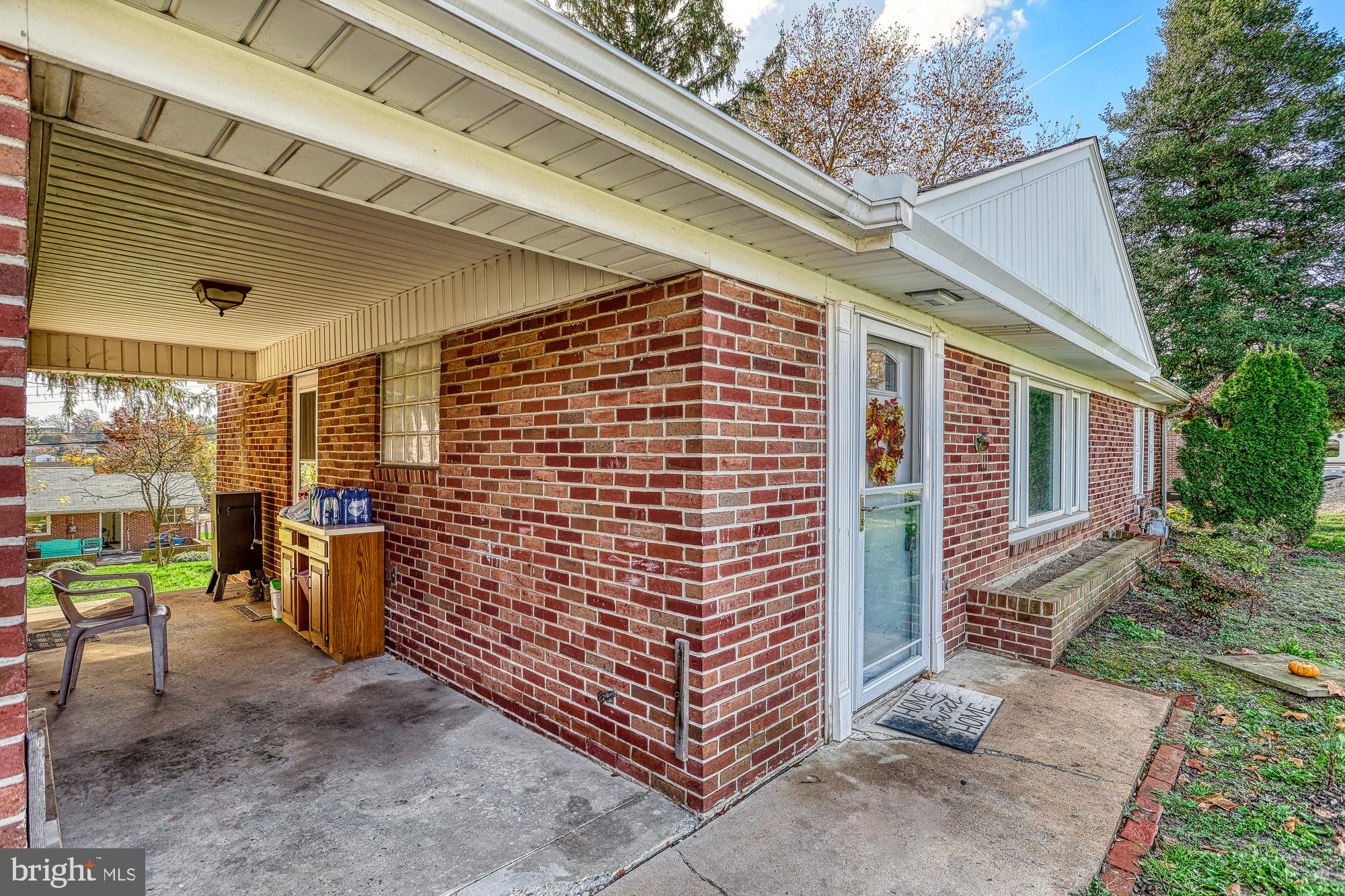 822 Southern Road York, PA 17403 - Photo 8 of 44 Gallery Image 8