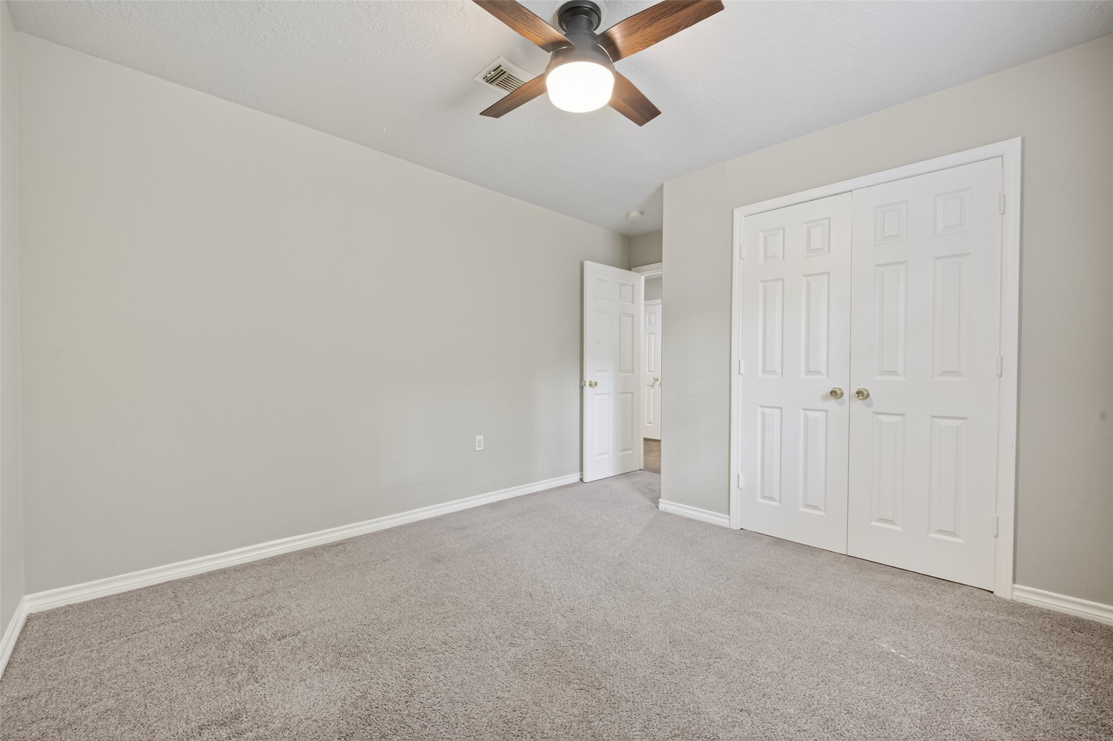 1007 West Cedar River Road Conroe, TX 77316 - Photo 25 of 48 #3 secondary bedroom