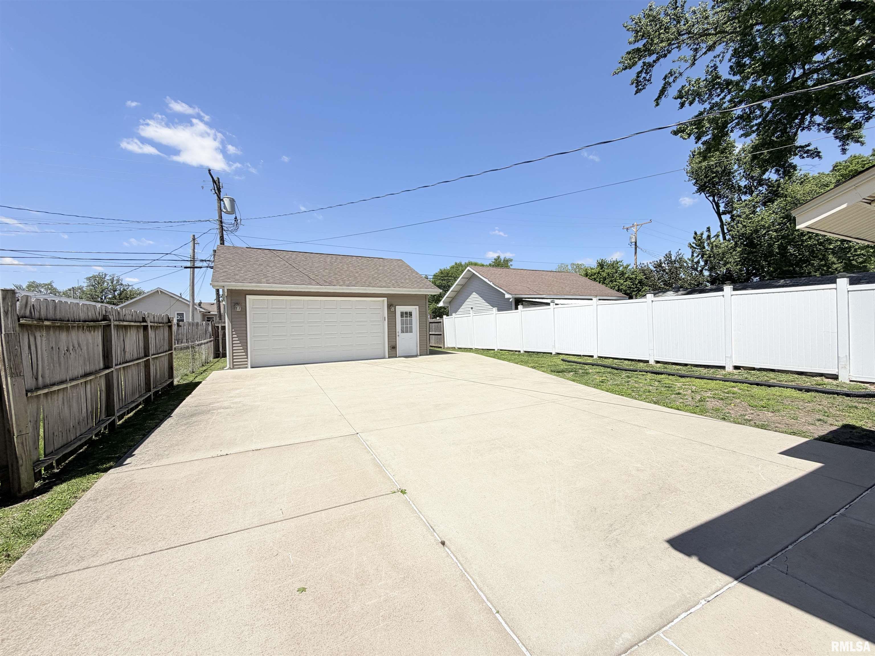 1809 South State Street Springfield, IL 62704 - Photo 20 of 26