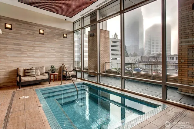 $719,000 | 10650 Northeast 9th Place, Unit 1827, Bellevue, WA 98004