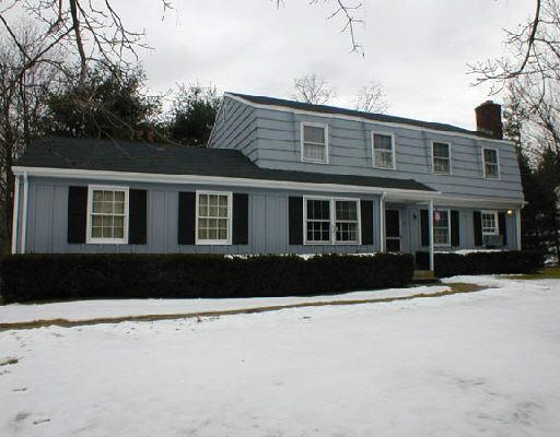 15 Daffodil Road Stamford, CT 06903 - Photo 1 of 1 Gallery Image 1