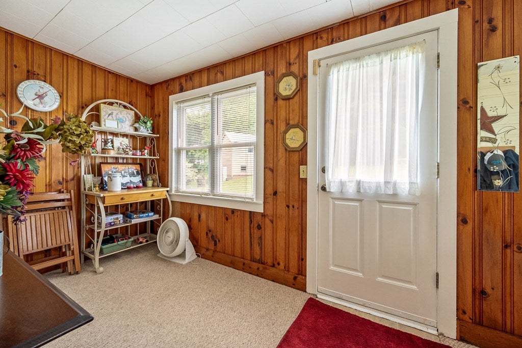 2366 Mallory Road Galax, VA 24333 - Photo 9 of 65 Gallery Image 9