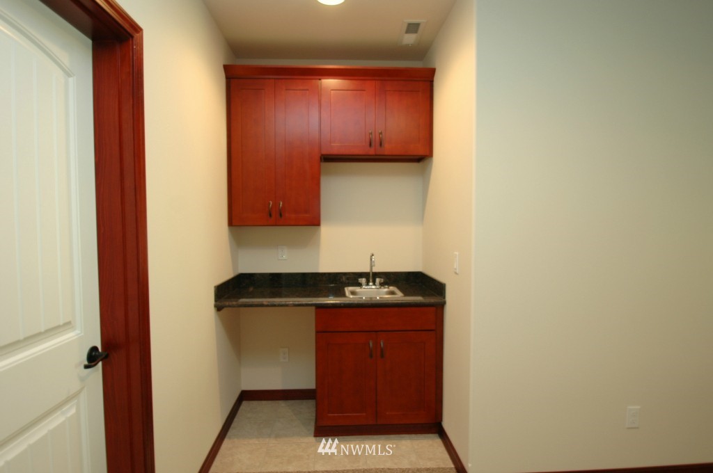 9138 Fox Ridge Lane Southeast Olympia, WA 98513 - Photo 20 of 25 Gallery Image 20