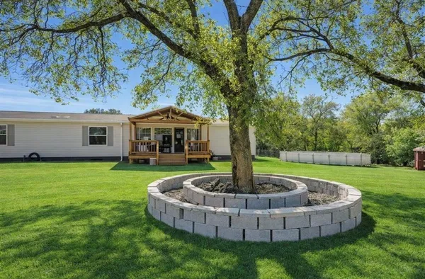 $2,200 | 822 Farm To Market 1187, Aledo, TX 76008