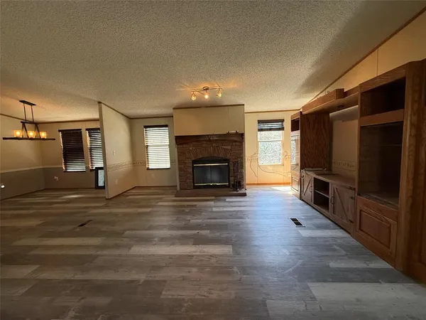 $1,975 | 822 Farm To Market 1187, Aledo, TX 76008