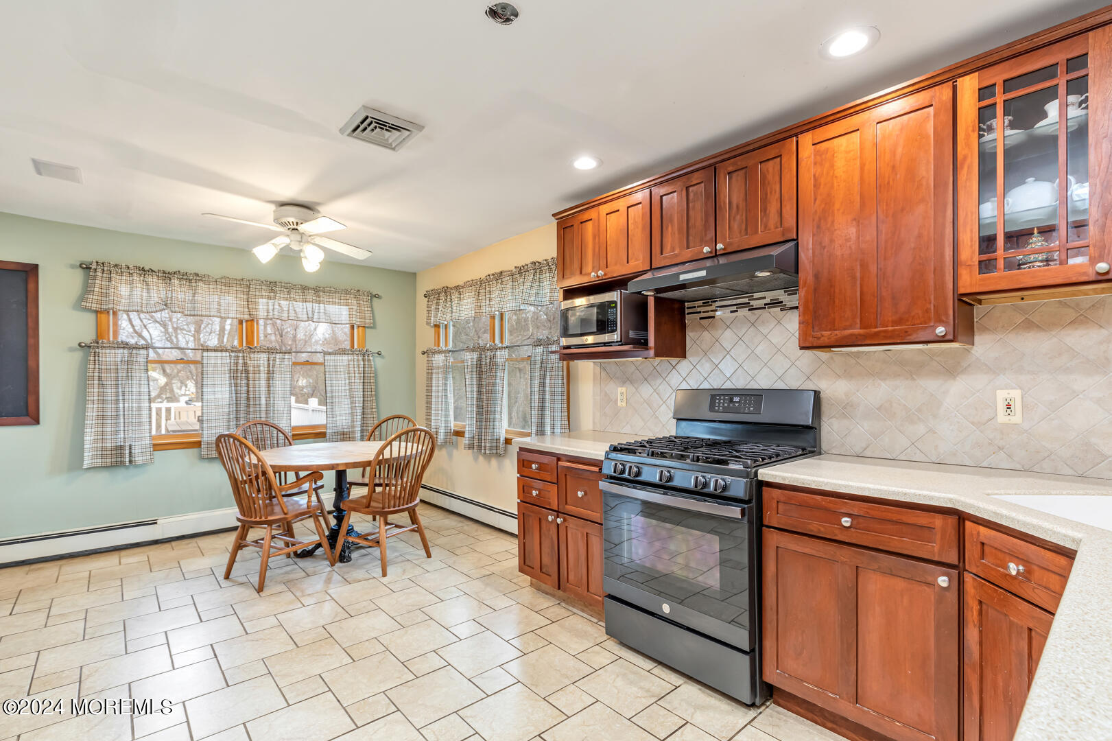 3 Schelly Drive Middletown, NJ 07748 - Photo 8 of 31 Kitchen