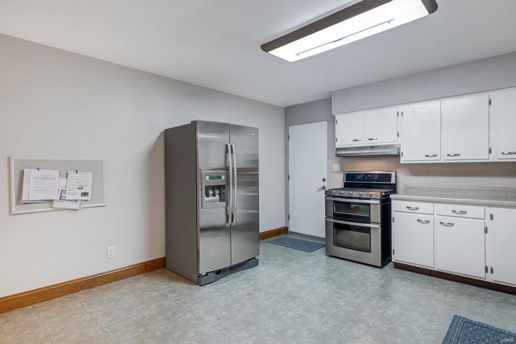 6038 Highway 3 Waterloo, IL 62298 - Photo 11 of 48 Gallery Image 11