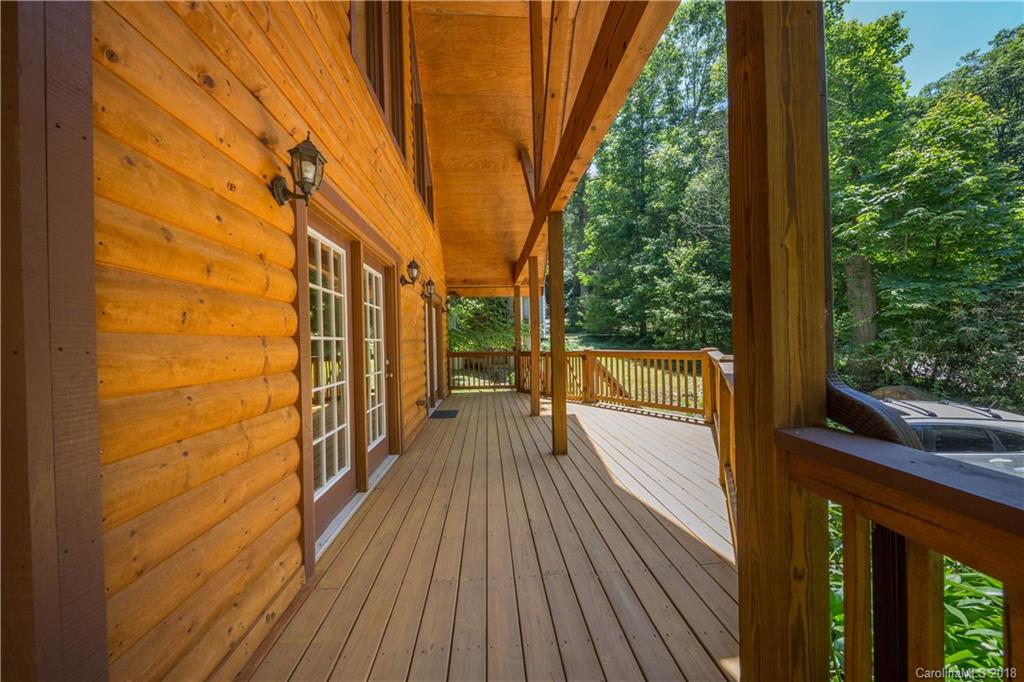447 Spring Lake Road Maggie Valley, NC 28751 - Photo 5 of 18