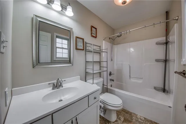 $315,000 | 168 Brownfield Lane, Uniontown, PA 15401