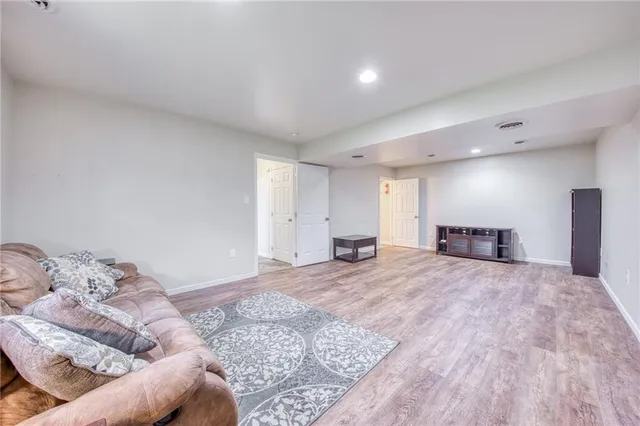 $315,000 | 168 Brownfield Lane, Uniontown, PA 15401