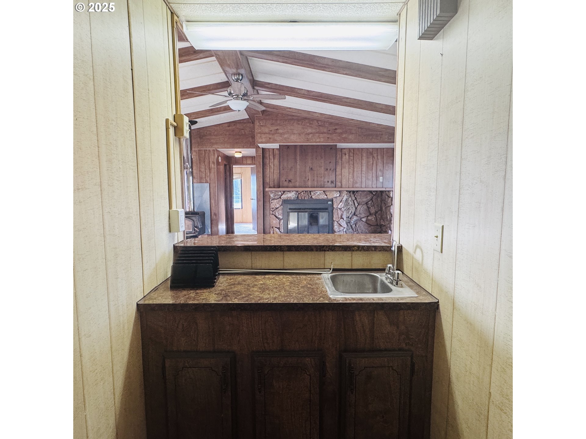 380 Leelo Court Florence, OR 97439 - Photo 12 of 37 a room with pool table and chairs