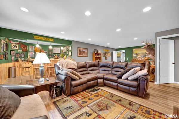 $349,500 | 21 Osprey Court, Pekin, IL 61554