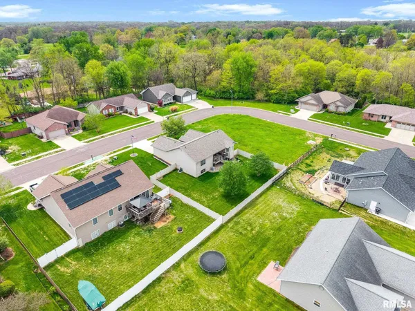 $349,500 | 21 Osprey Court, Pekin, IL 61554