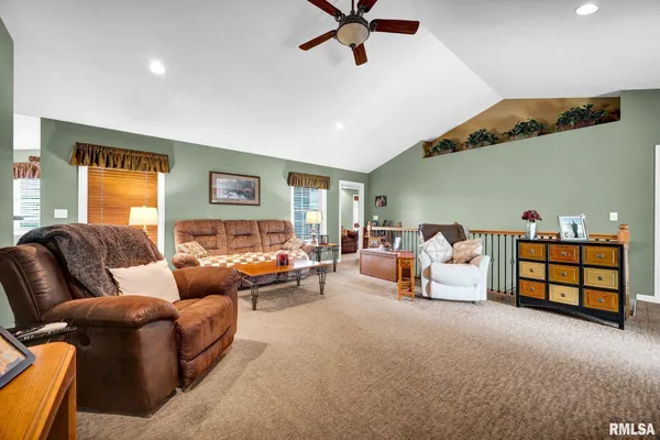 $349,500 | 21 Osprey Court, Pekin, IL 61554