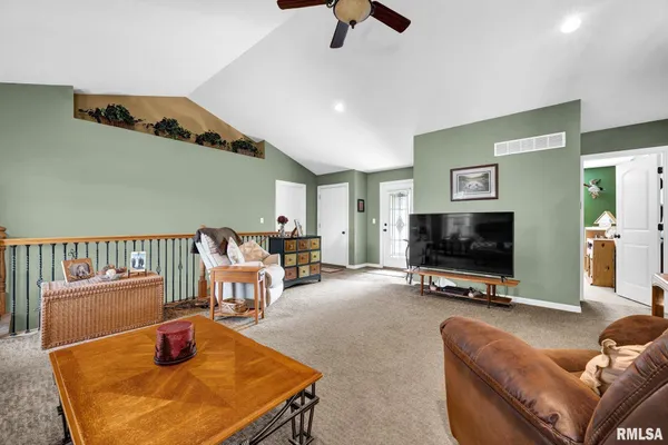 $349,500 | 21 Osprey Court, Pekin, IL 61554