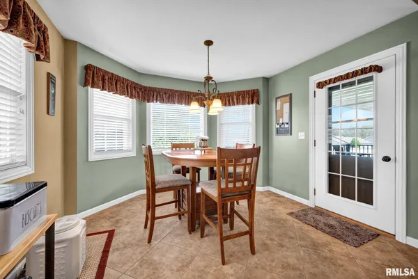 $349,500 | 21 Osprey Court, Pekin, IL 61554